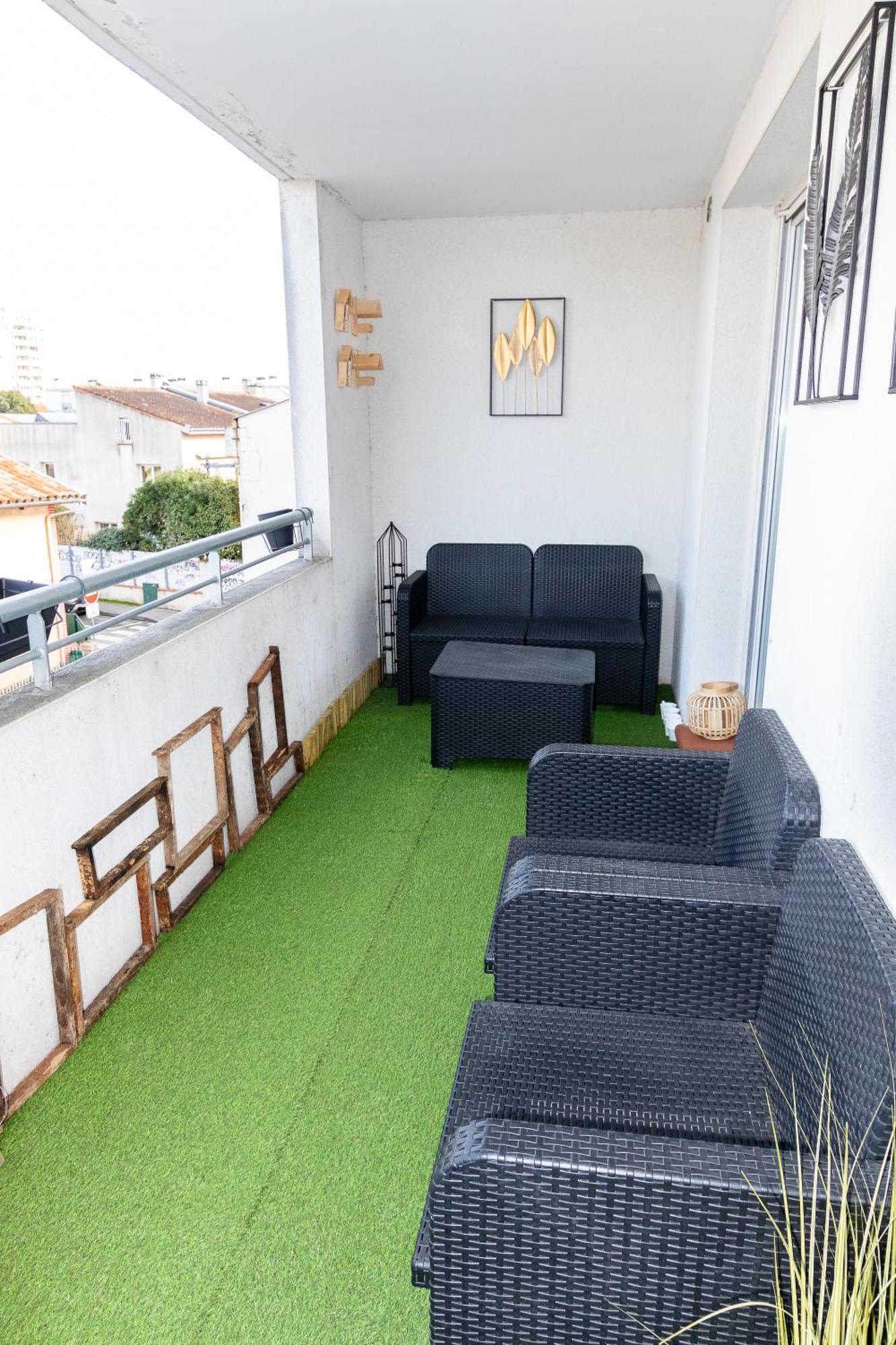 Chouette , Un Logement T3 Cozy Tout Proche Du Metro Et Parking Prive A Disposition Тулуза Экстерьер фото